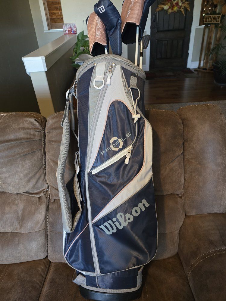 Wilson Profile Golf Club Set with Bag - Women's Tall RH,  Complete Set