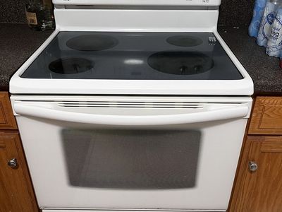 Frigidaire Electric Stove