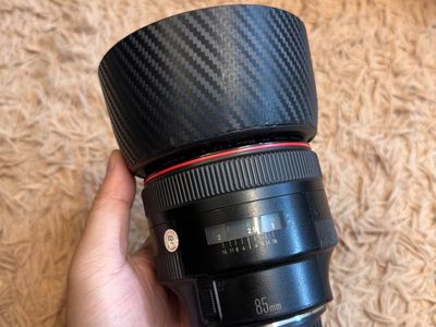 5d iii 450$, 85mm 640$, 17-40 270$, 24-105 365$, 50 1.8 130$,