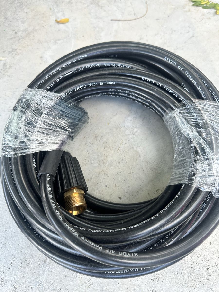 4000 PSI Pressure Washer Hose & Mean Green Concentrate