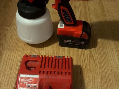 Milwaukee M18 Cordless Paint Sprayer Kit w/ 4.0 Battery, Charger & Candy Purple Auto Paint