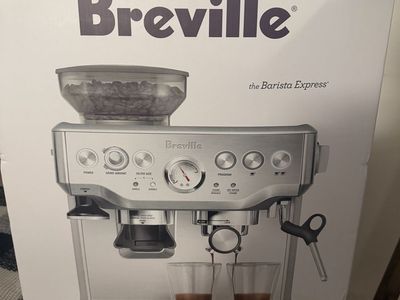 Breville Barista Express Espresso Machine Like New