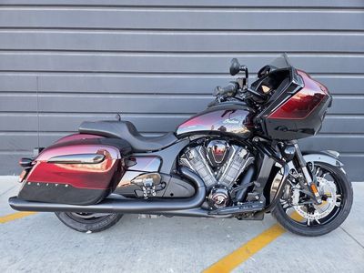 2026 Indian Motorcycle® Indian Challenger 125th Anniversary Edition 125th Anniversary Red with Blac