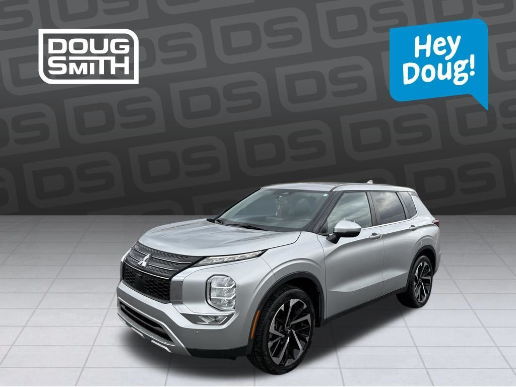 2022 Mitsubishi Outlander Black Edition