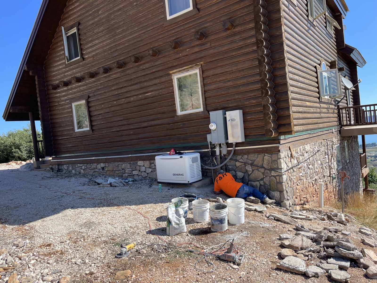 Main image 13