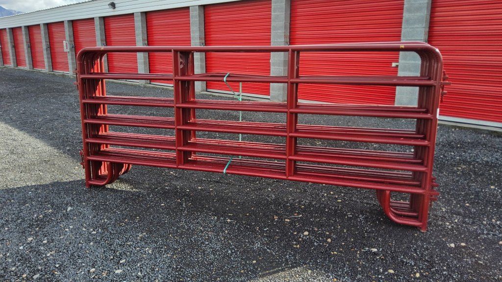 Corral panels, gate & feeder auction