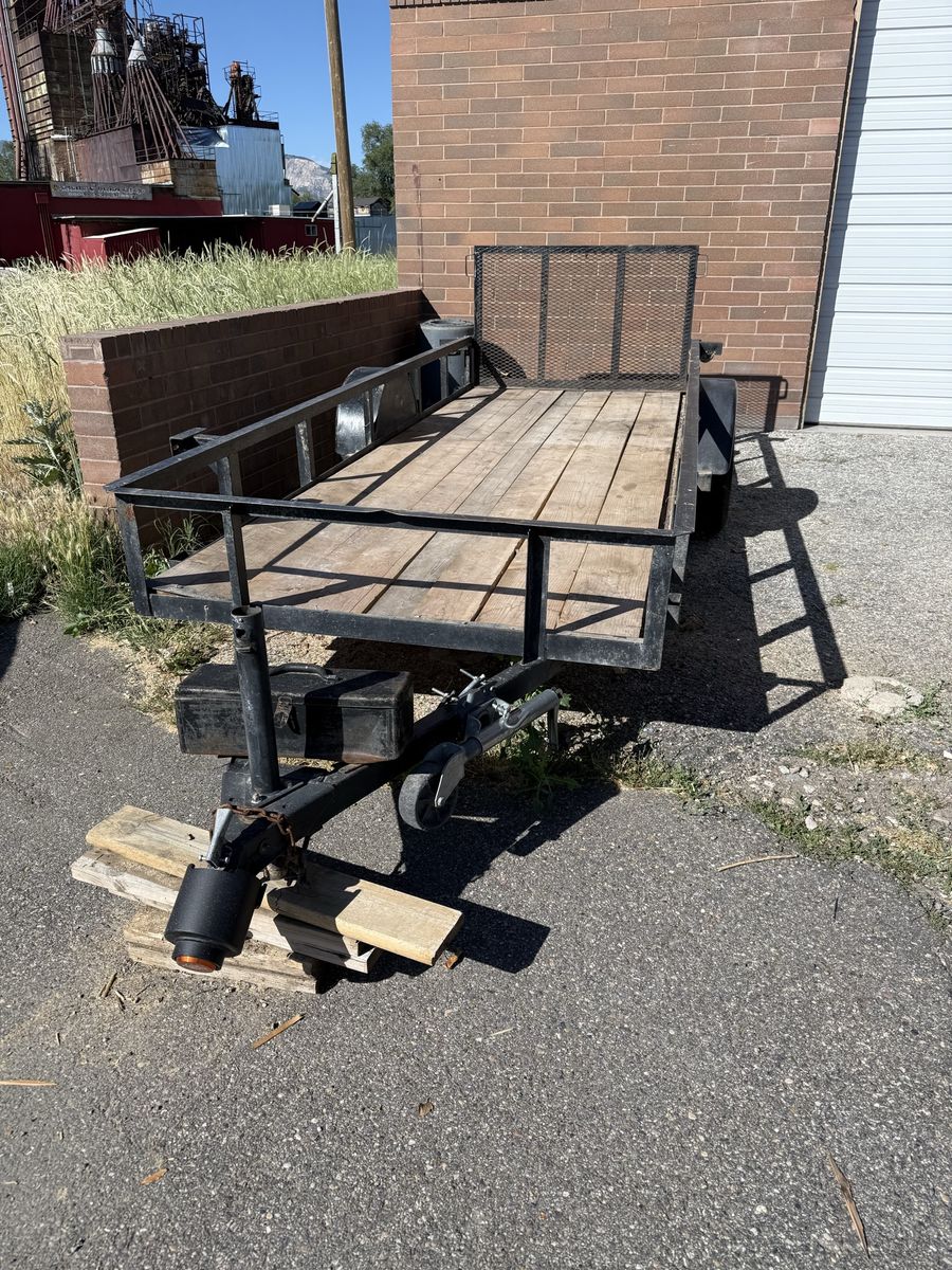 Utility Trailer – Solid Steel Frame with Ramp Gate