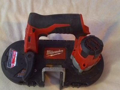 Milwaukee Band Saw