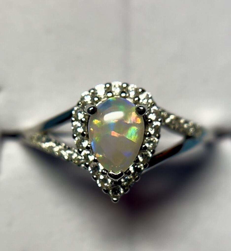 Australian Opal Silver Ring Rare Ribbon Pattern!