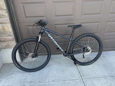 Specialized Rockhopper Mountain bike