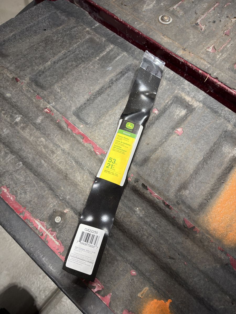 John Deere GX22250 21in blade