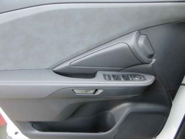 Main image 30