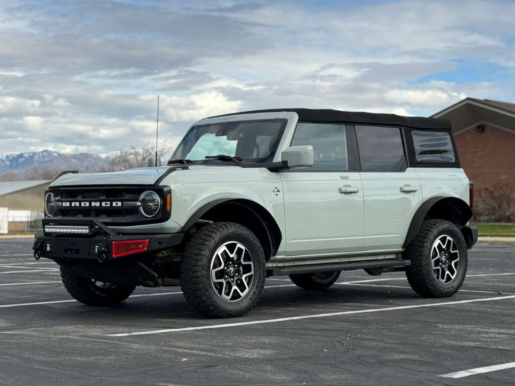2022 Ford Bronco Outer Banks