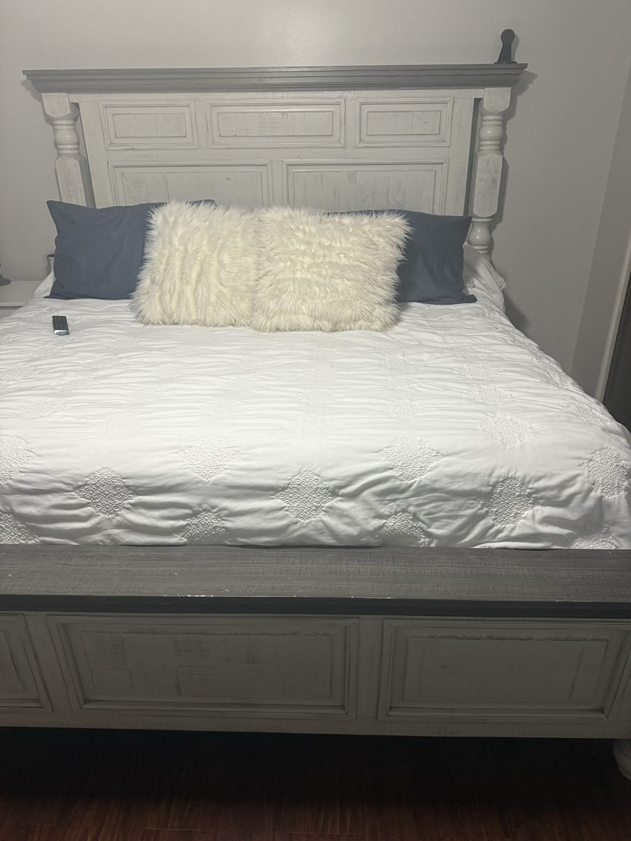 Stone Collection bedroom set from RC Wiley