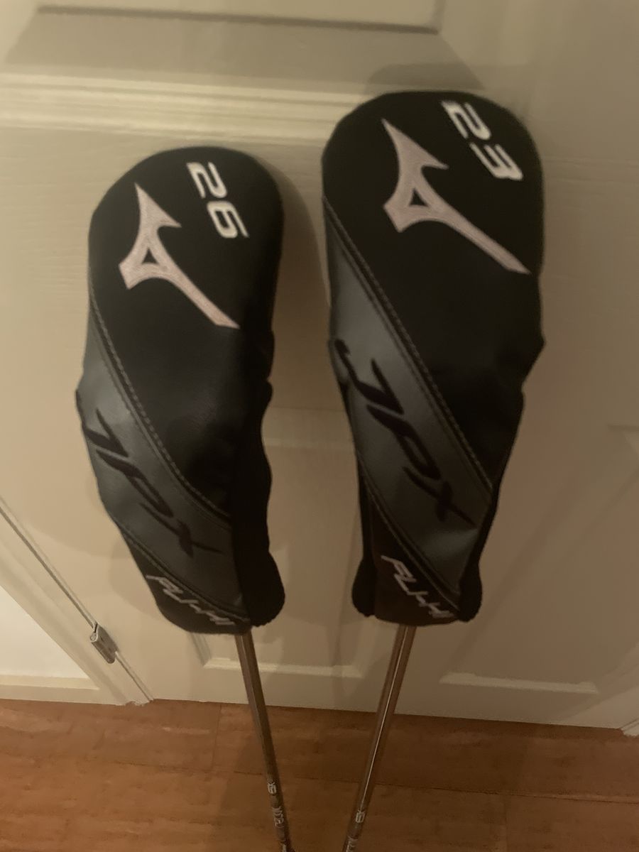 2 Mizuno JPX23 &JPX26 FLI-HI hybrids