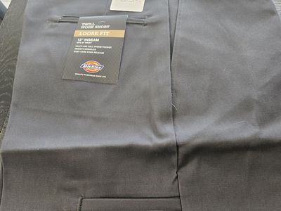 NEW 33 WAIST DICKYS SHORTS