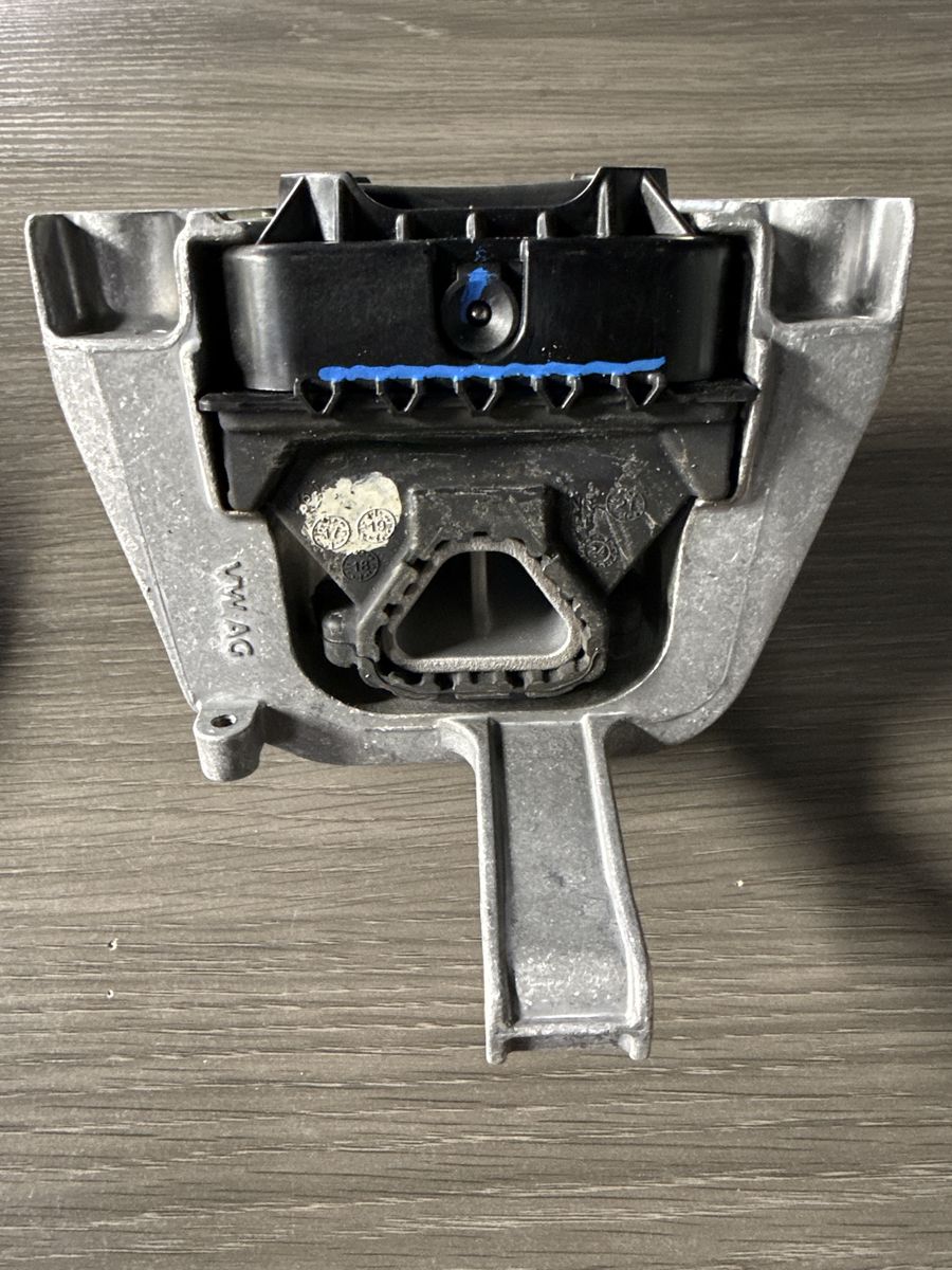 OEM Front Engine Motor Mount for Volkswagen Atlas 2018-2023