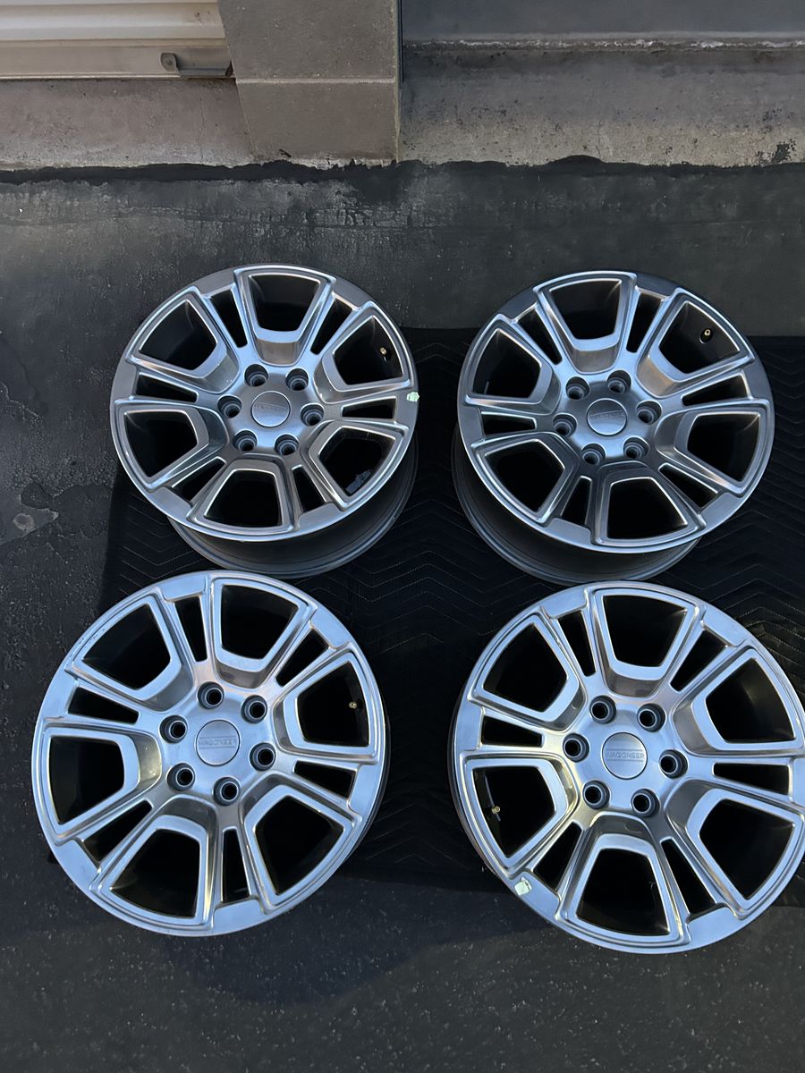 4 - 18x8 Wheels with 6 lug Pattern