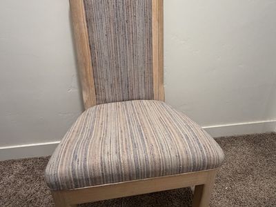 6 Dining Room Chairs