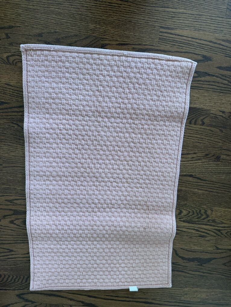 Cotton/Poly Dusty Salmon Peach Throw Rug