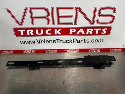 Freightliner Bracket