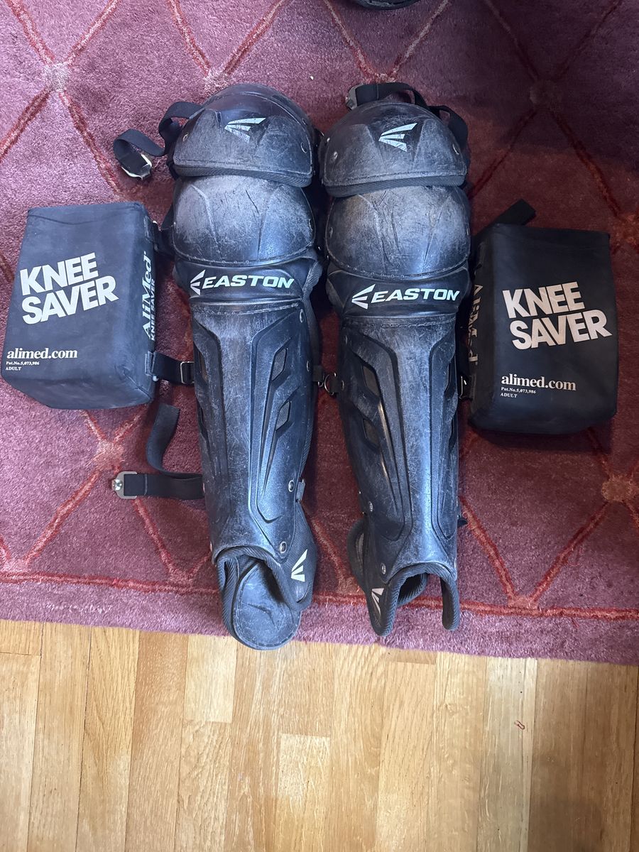 Baseball Catchers Leg Gards