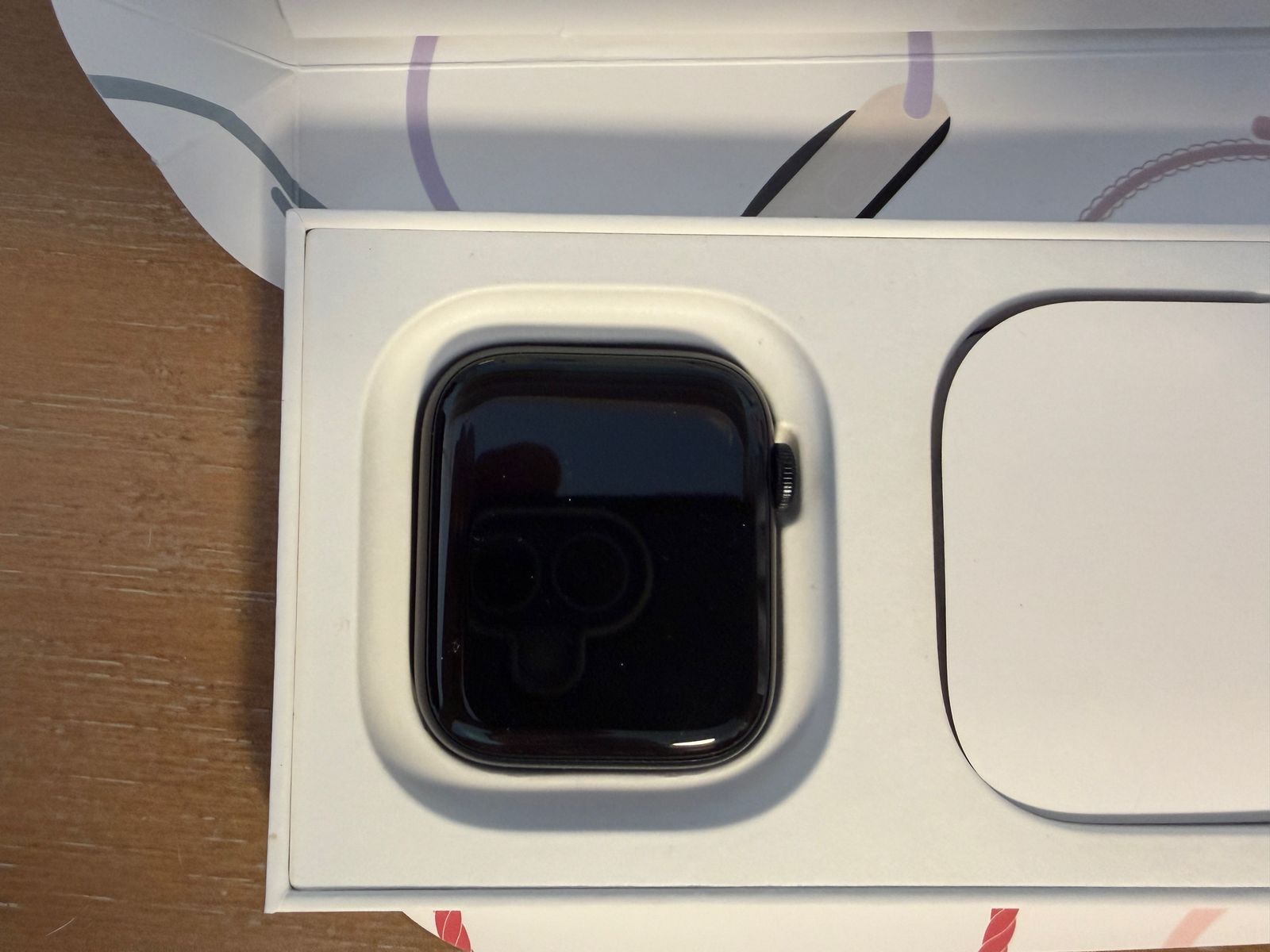 Apple Watch SE3 44mm Midnight Cellular Model A3328 Like New