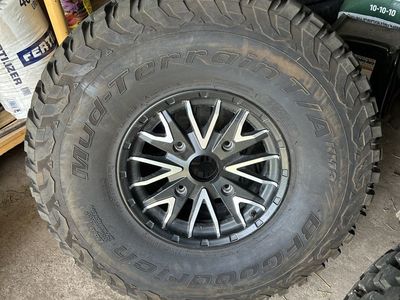 UTV tires and Rims. BF Goodrich Mud-Terrain. 32-10R-14