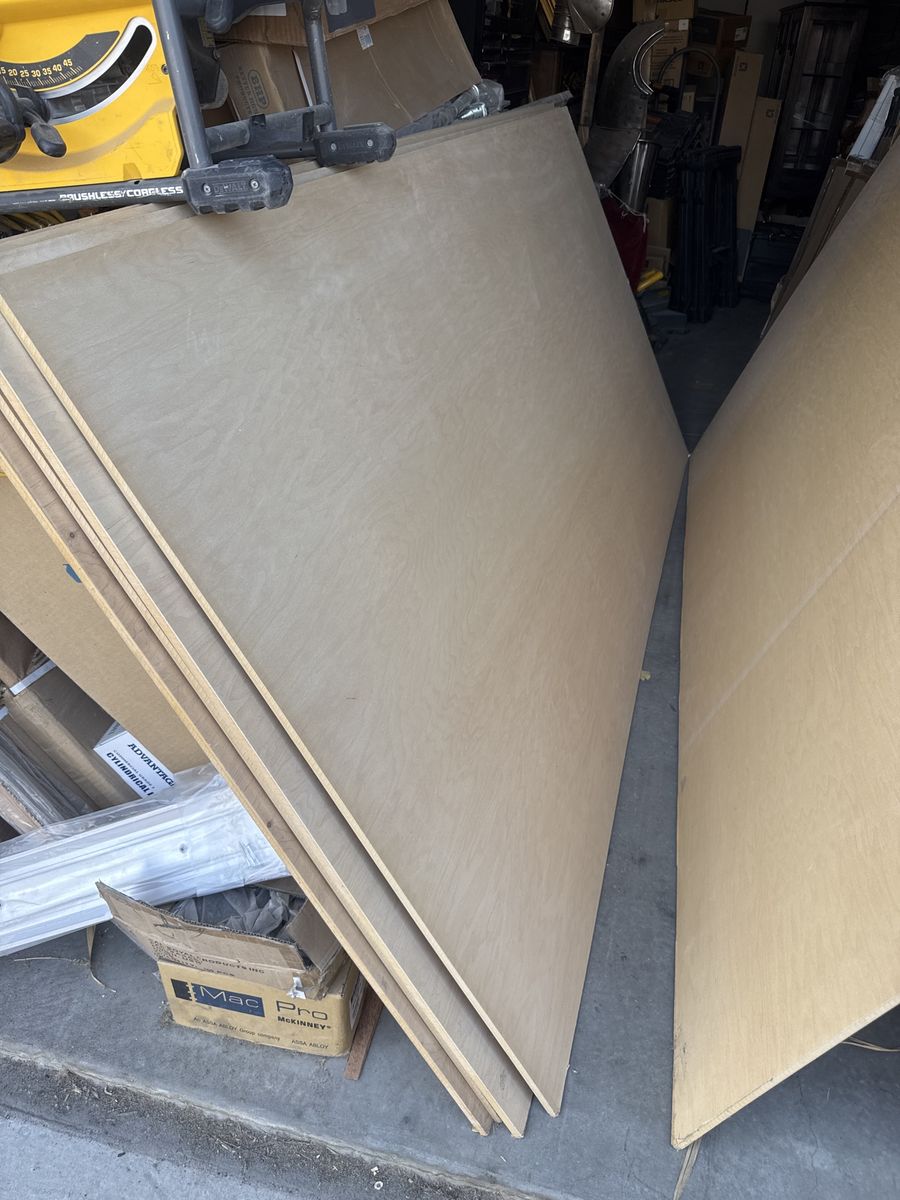5 sheets of 1/2 Maple Plywood