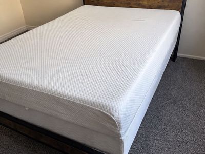 Full Bed Set w/ Frame, Mattress & Box Spring + Built-In Outlets/USB