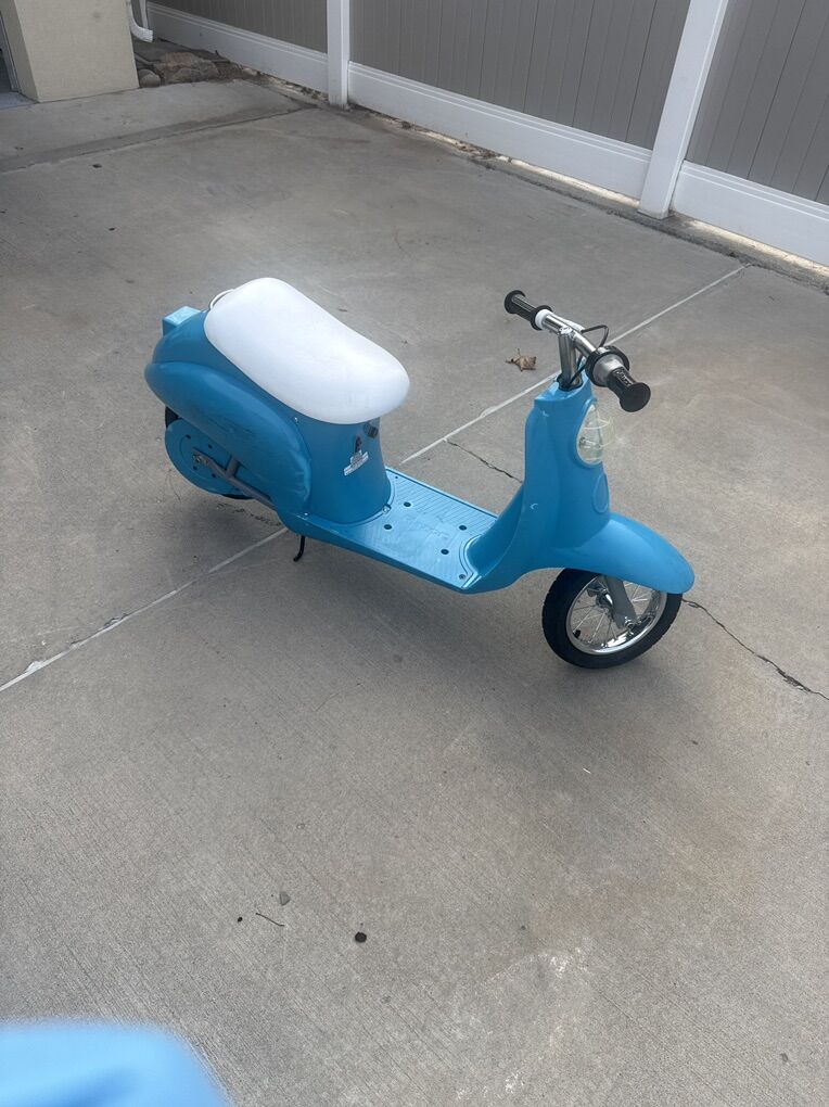 Electric Razor Scooter Blue