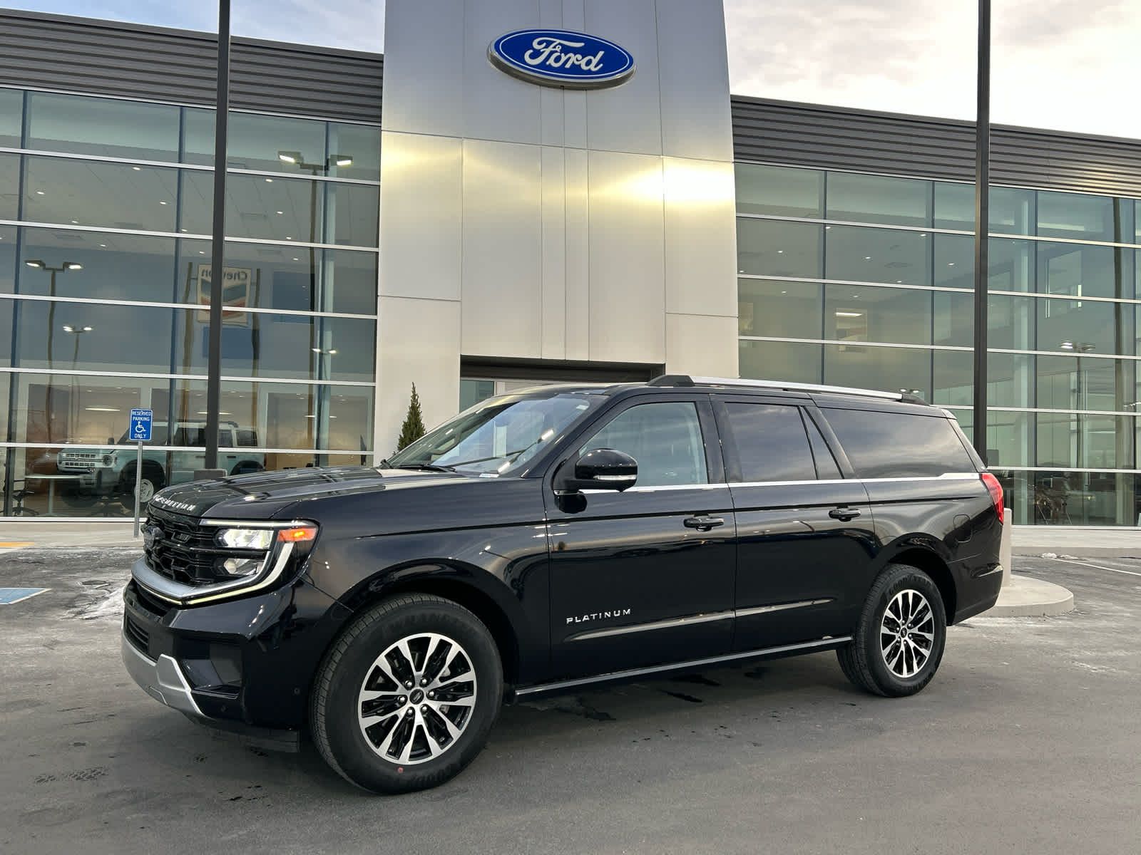 2025 Ford Expedition Max Platinum