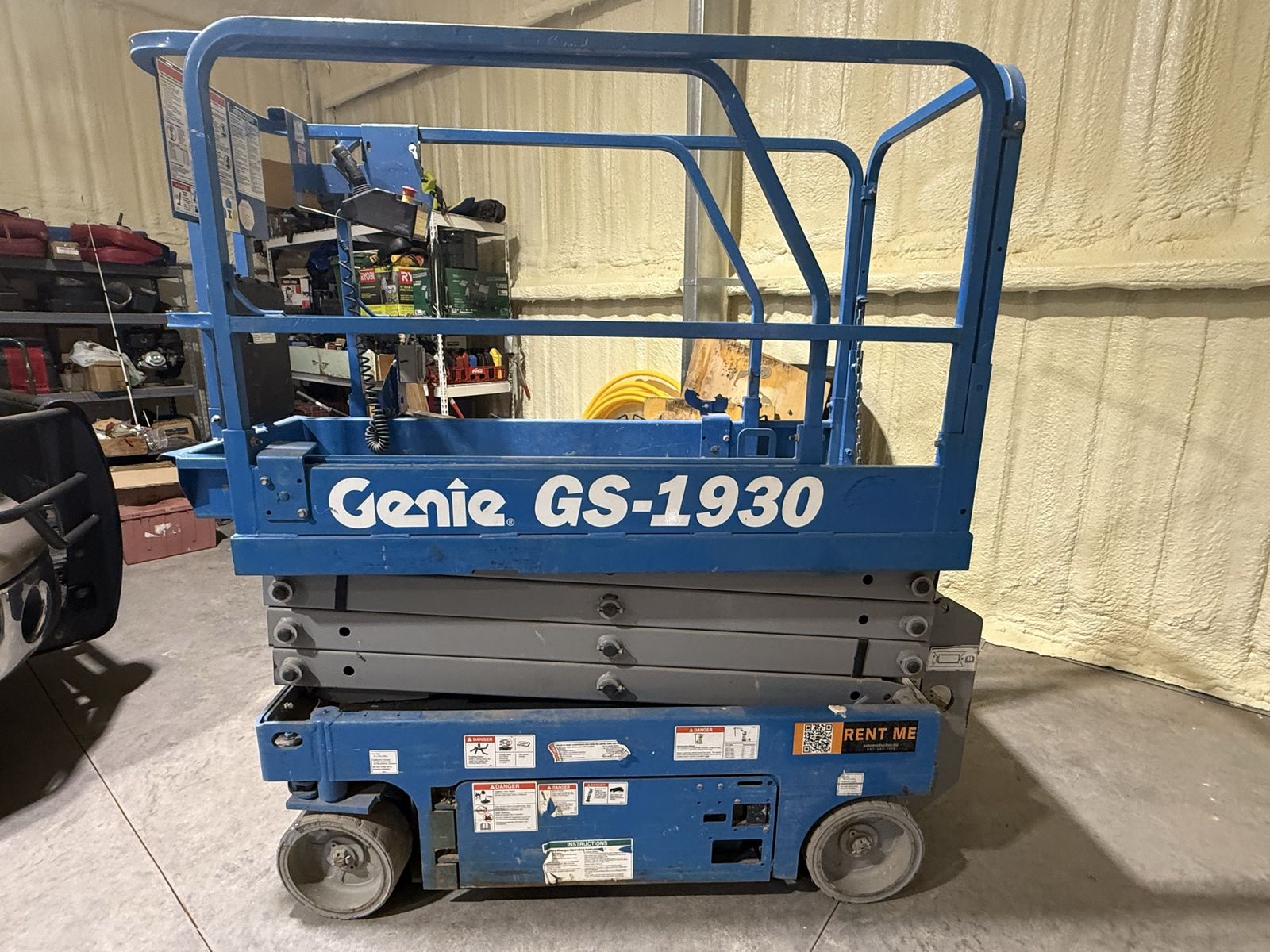 Scissor Lift Genie 1930 w/279hrs