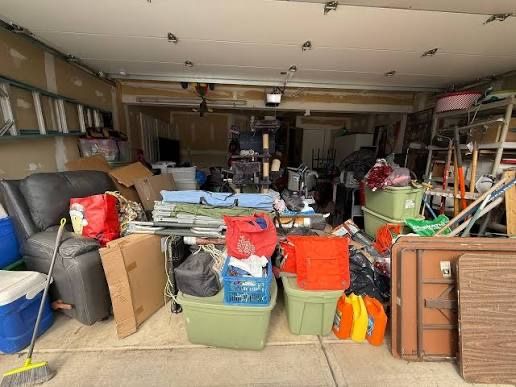 LET US HAUL YOUR CLUTTER AND JUNK AWAY- GET ORGANIZED, CLEAR OUT YOU HOME, GARAGE, STORAGE UNIT, JOB SITE, RENTAL , YARD & MORE!
