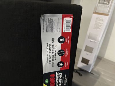Kongo pet pad