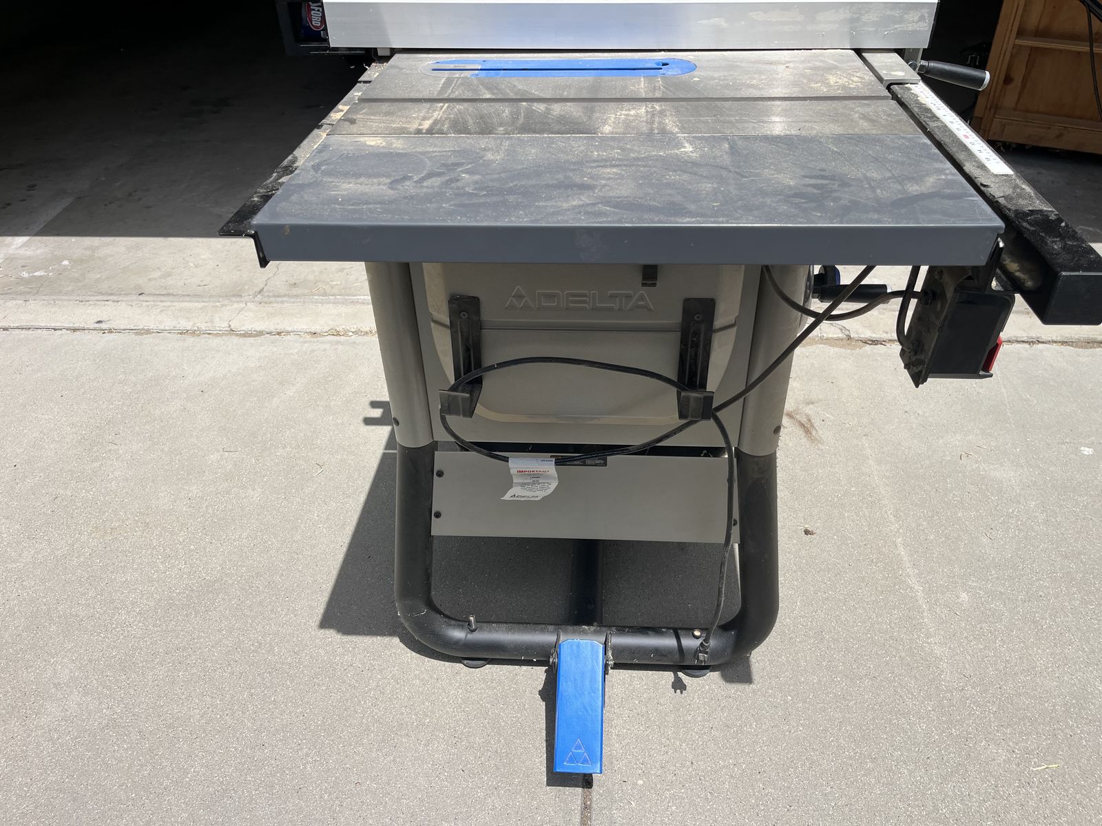Main image 2