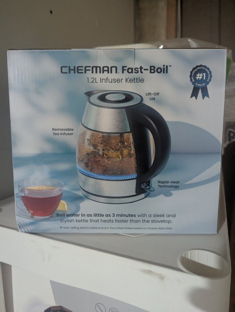 Chefman Fast-Boil 1.2L Electric Infuser Kettle w/ Removable Tea Infuser & Rapid-Heat