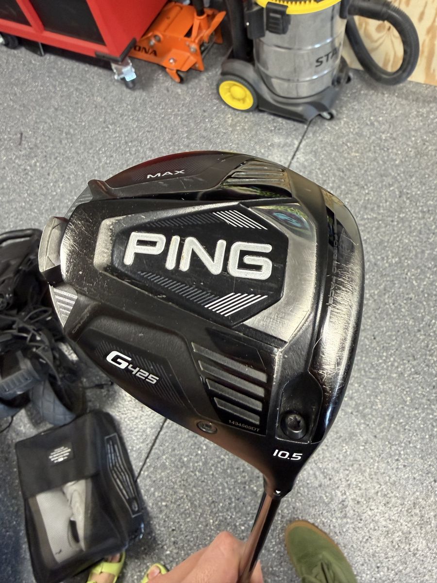 Ping G425 Max Driver 10.5 Degree Right Handed Golf Club with Headcover
