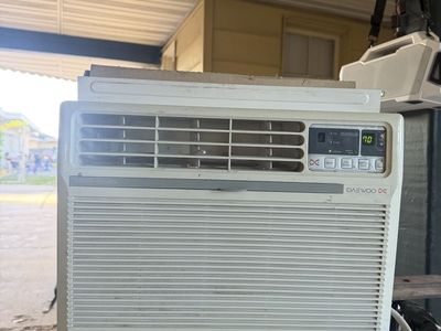 Window Air Conditioner 5,000 BTU/h Daewoo DWC-05SBL