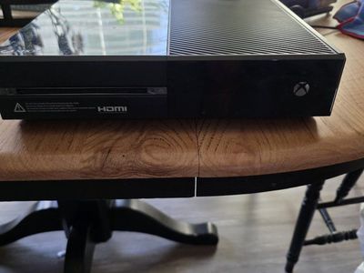 Xbox One console bundle with the Kinect sensor and two wireless controllers.