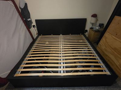 King size wooden bed frame with 4 drawers