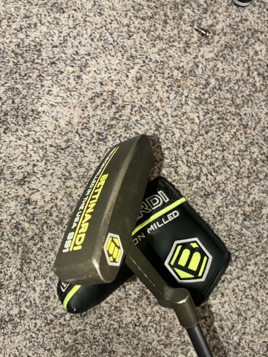 Bettinardi BB-1 Black/Yellow Upgraded Fujikura Stiff 115 Firm Graphite Putter w/Headcover