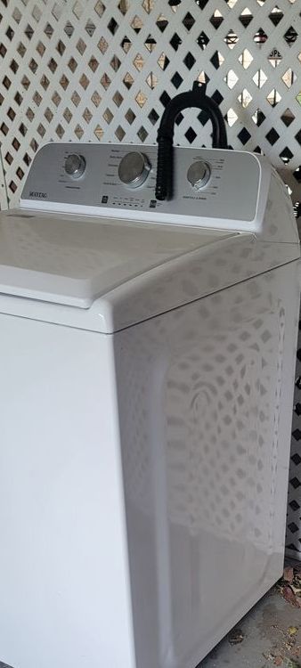 Main image 4