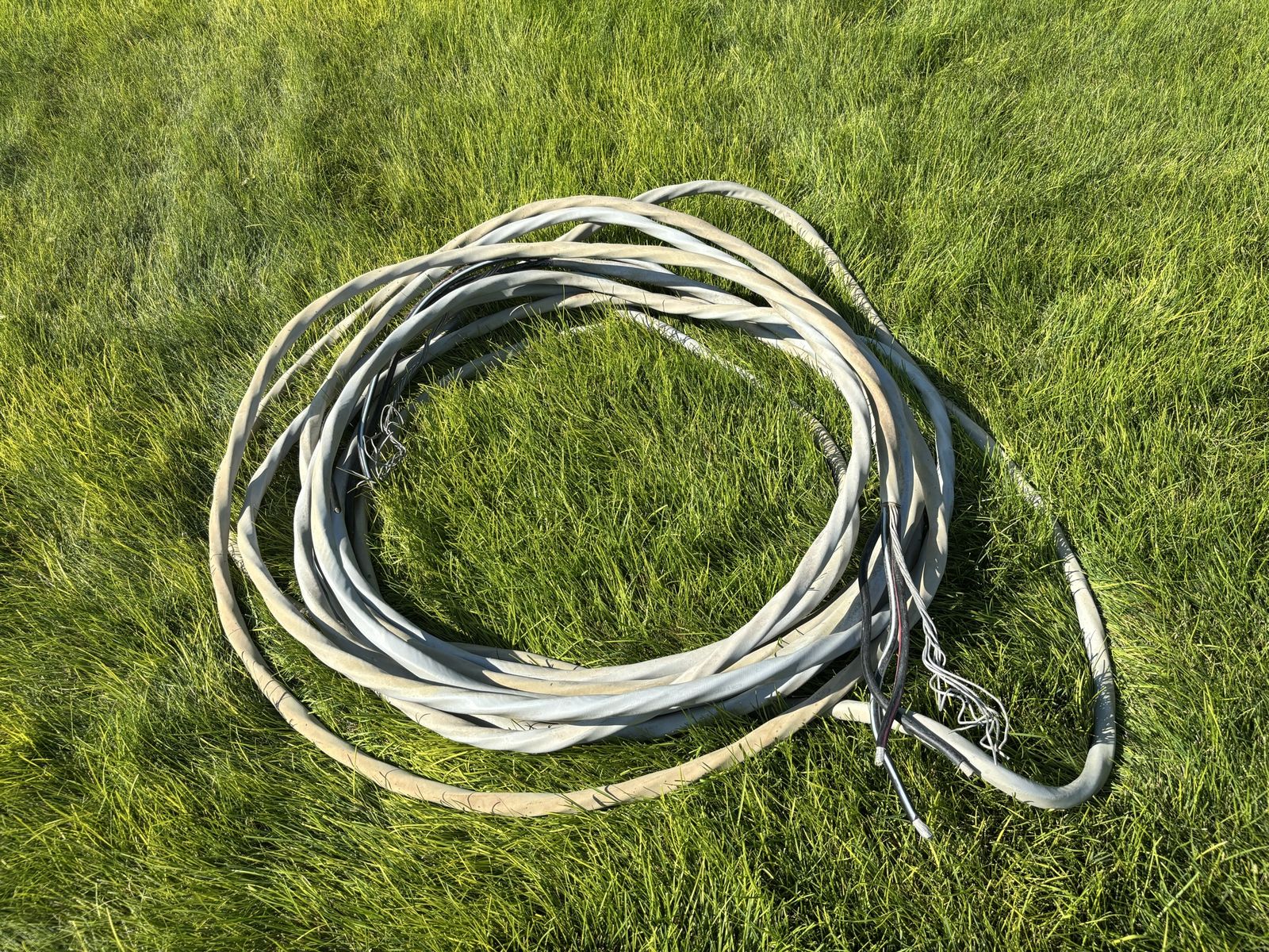80 FT Alcan STABILOY 1/0 AWG Aluminum SE Cable Style R 600V XHHW-2 Electrical Wire Service Entrance 3 Conductor Subpanel Feed