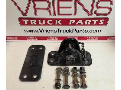 Kenworth T800 Trailer Hitch