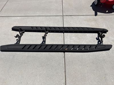 OEM GMC Sierra AT4 High Clearance Running Boards / Assist Steps 2019-2026