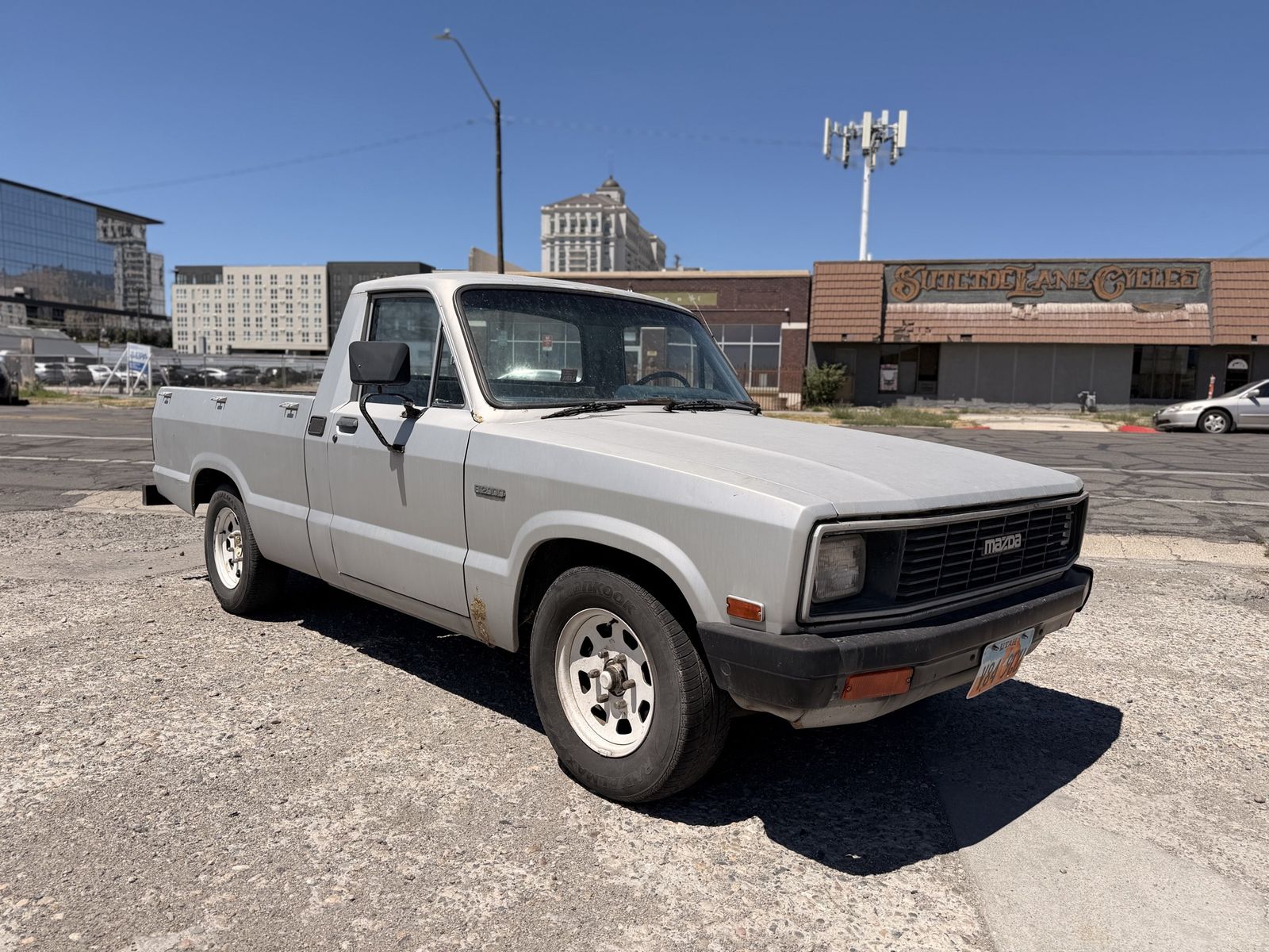 1984 Mazda B-Series 