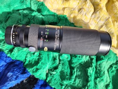 Macro Focus Super Telephoto Zoom Camera Lens with Hard Case