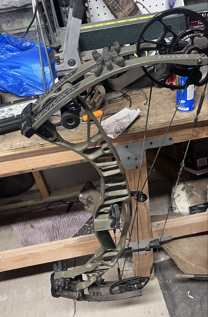 Hoyt Ventum 33