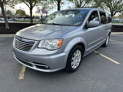 2016 Chrysler Town and Country Touring Plus